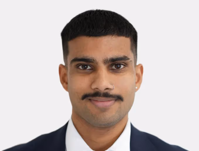 Easycarbuyers staff 07